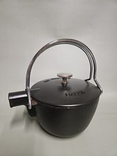 THÉIÈRE STAUB EN FONTE NOIRE / AVEC ANSES / 1.15 L / VINTAGE / MADE IN FRANCE