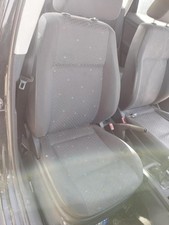 Siege avant droit VOLKSWAGEN POLO 4 PHASE 1 6Q0881805APMTP