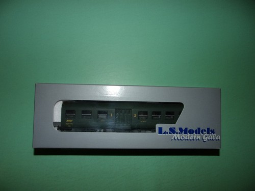 Models voiture voyageurs - *,