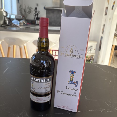 Chartreuse liqueur 9e - liqueur,
