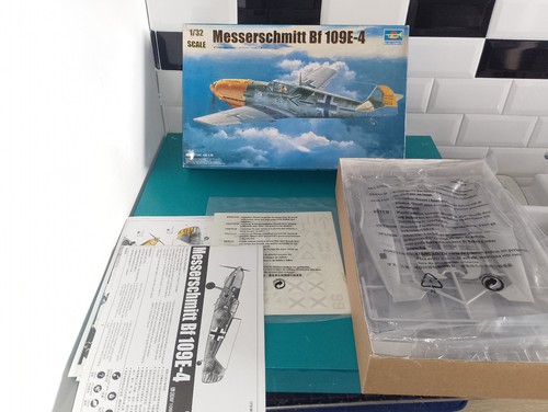 0104261 maquette avion 32 - maquette,