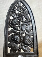 iron rest cast iron decorated antique decorations ref N.1