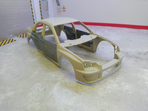 Carrosserie subaru - 1/18,