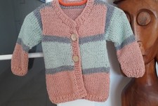 gilet enfant neuf tricoté
