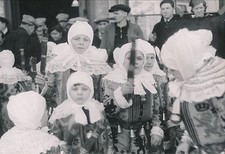 BINCHE c. 1950 - Enfants à la