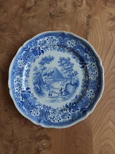Assiette plate ancienne - , 25,5