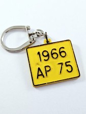 KEYRING - Miniature ALU-PLATE Registration Dated 1966 Vintage Garages