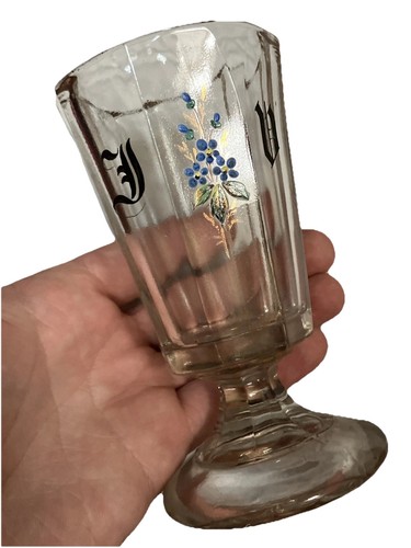 Verre ancien forme octogonale - verre,