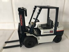 Komatsu 25 Heavy forklift fork lift truck