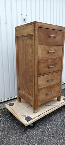 chiffonnier
