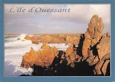 29 ILE D OUESSANT TEMPETE SUR