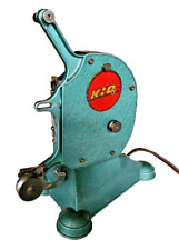 ANCIEN PROJECTEUR JOUET  KID DE 8 mm AVEC SA BOITE ET NOITICE ORIGINE S'ALLUME