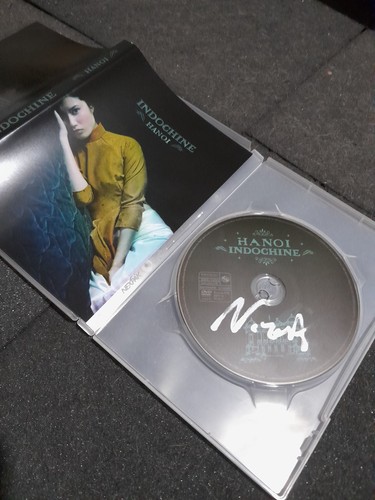 Indochine autographe chanteur - indochine,