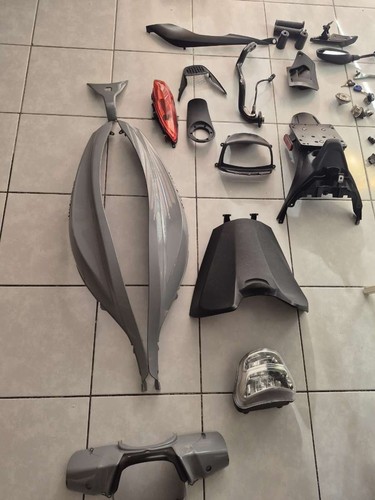 Pièces détachées piaggio - pièces,