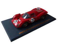 1/18° Ferrari 330 P4 Le Mans 2nd 1967 #21 Parkes Scarfiotti no BBR CMC