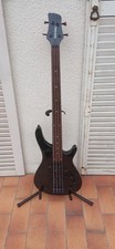 Guitare basse électrique