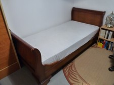 Lit bateau Louis Philippe en merisier massif