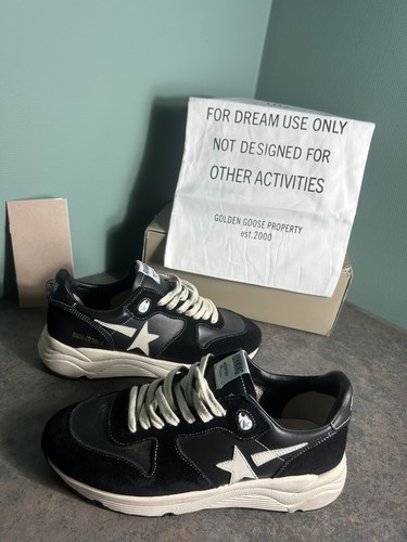 Golden goose running - goose, en