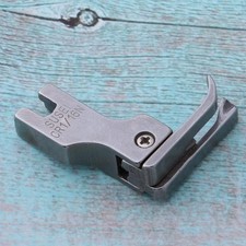 Pied de Compensation Latérale