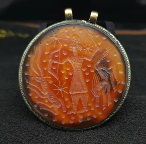 Joli pendentif vintage - , en