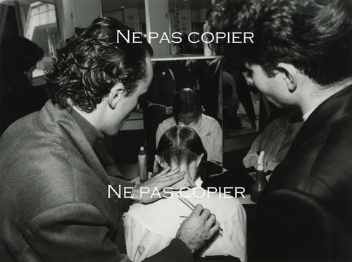 Salon coiffure vers 1975 - un,