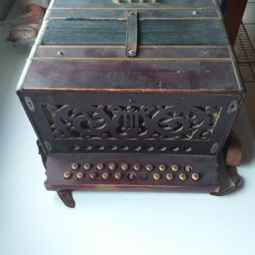 Ancien accordéon bois amati - ancien,