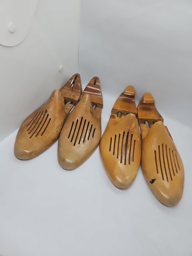 Paires embauchoirs en - d'embauchoirs, bois