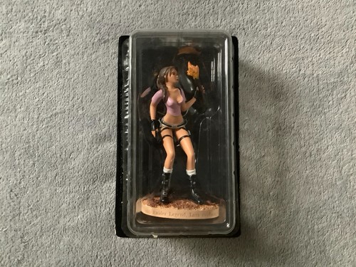 Figurine lara croft - lara,