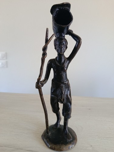Statue bronze africain