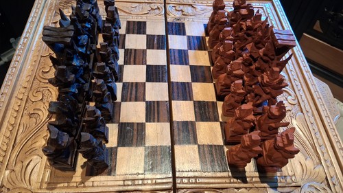 Jeux echecs bois ancien - en,