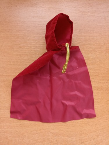 Barbie autre poupée cape - barbie,