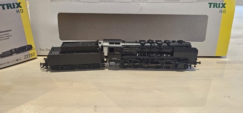 Trix locomotive vapeur - a, y
