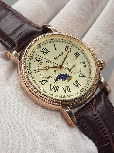 41mm brand new stauer gold - stauer,