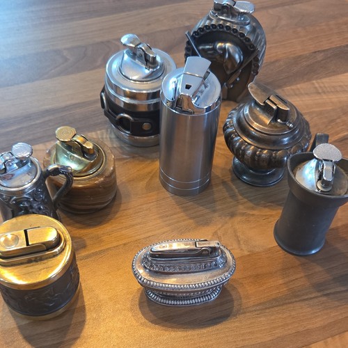 Lot briquet table en - briquet, de