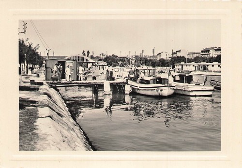 Port bouc quai de - de, la