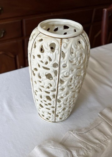 Antique reticulated blanc - blanc, de