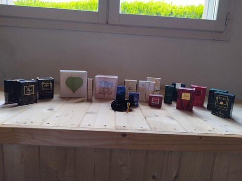 Lot miniatures de - lot,
