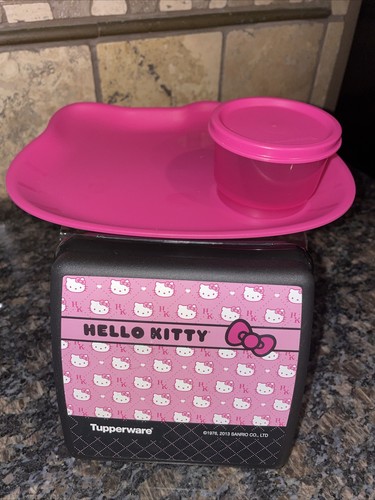 Tupperware hello kitty snack - tupperware,