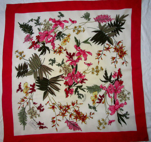 Gucci v accornero foulard - -, v.accornero