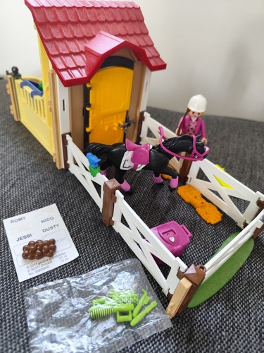 Playmobil 6934 box with - , rider
