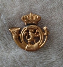 Ancienne Insigne de casquette de la poste belge (b)