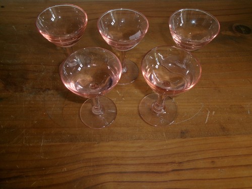 Verres pied - 5, à
