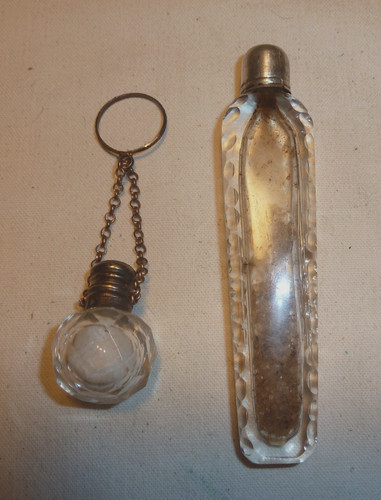 Ancien deux flacons sel - deux,
