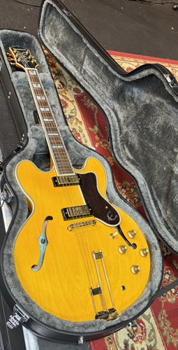 Epiphone sheraton - epiphone,