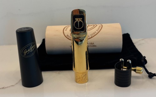 Tenor saxophone mouthpiece - saxophone,