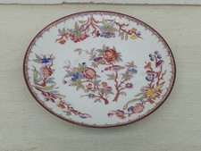 Soucoupe en porcelaine