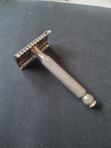 Rasoir mécanique gillette - mécanique,