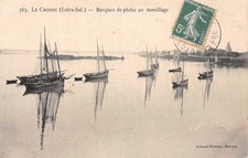 44 LE CRUZIC FISHING BOATS AT ANCHOR