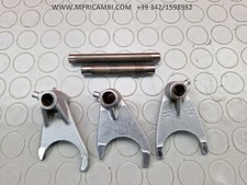 GEARSHIFT FORK FORKS 25221-37401-000 SUZUKI DR 600 SN41A 1986 1988 1987