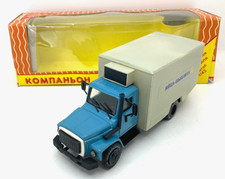 44175 COMPANION / USSR CCCP / GAS 3307 REFRIGERATED VAN BLUE / WHITE 1/43